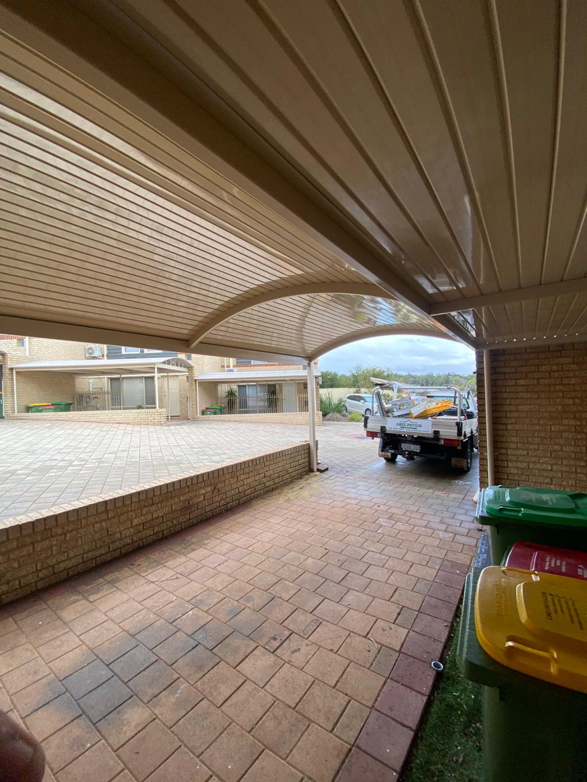 Cdek Curved Carport
