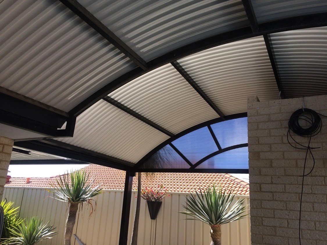 Curved Multispan Patio