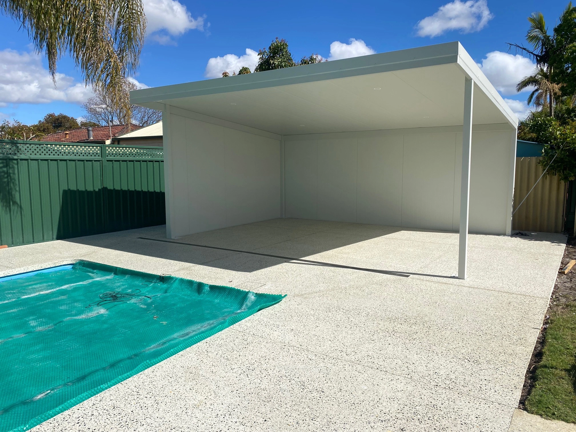 Solarspan Flat Bondor Walls