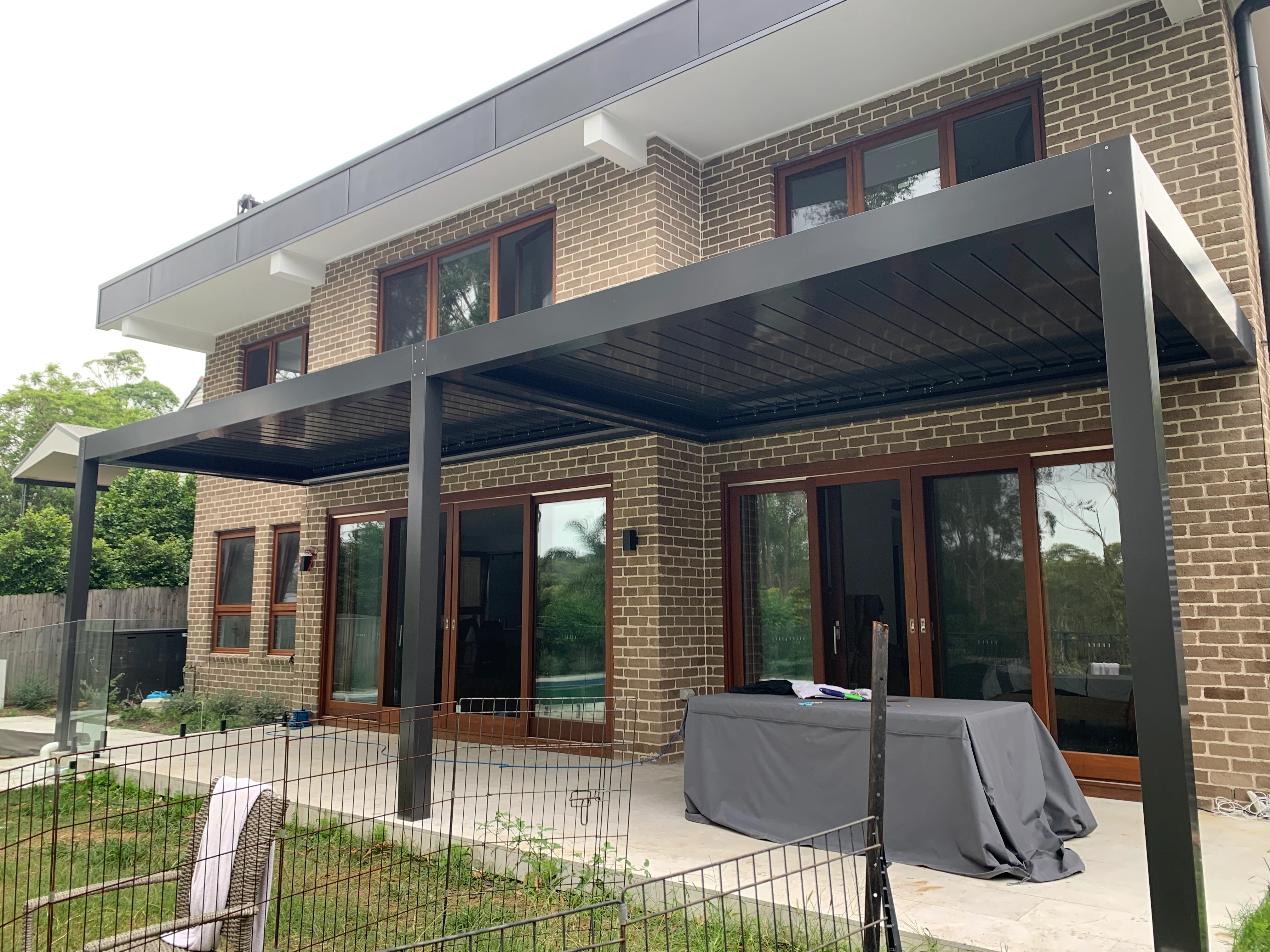 Double Bank Louvre Roof Patio