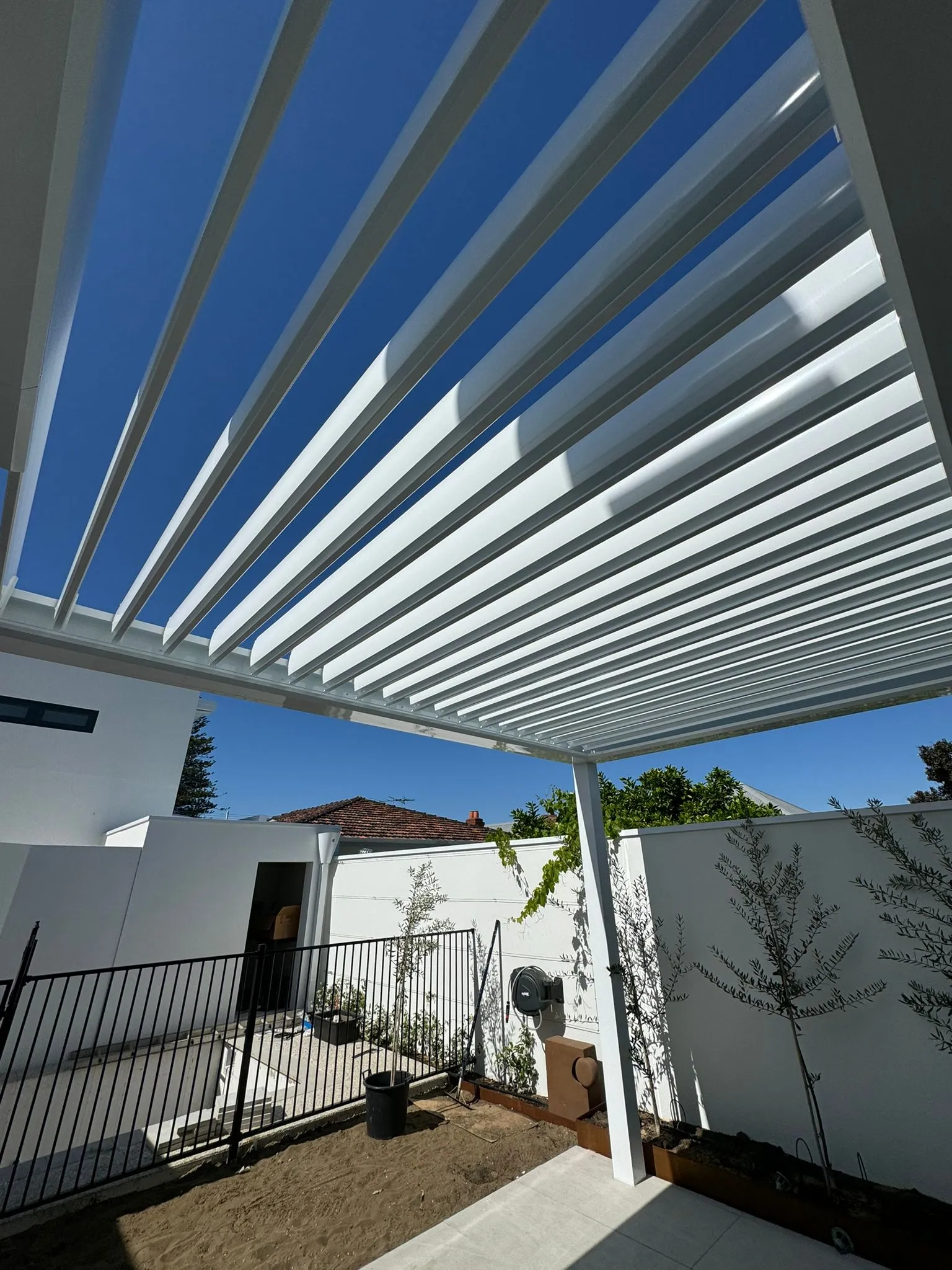 FM Constructions Louvre Roof Patio