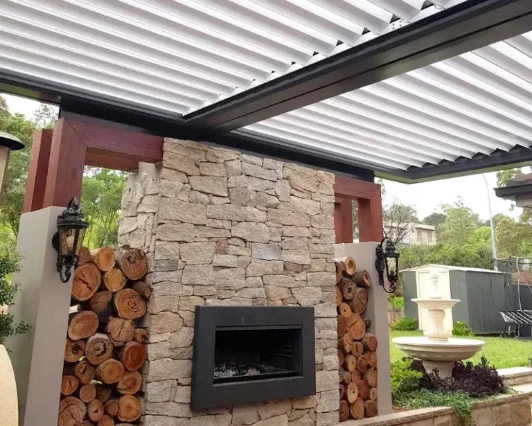 Lumex Double Bank Louvre Roof Patio